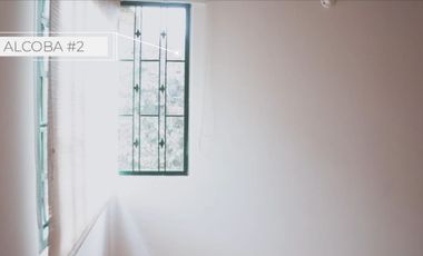 SE ARRIENDA CASA EN CHIA VIA GUAYMARAL