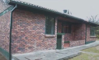 SE ARRIENDA CASA EN CHIA VIA GUAYMARAL