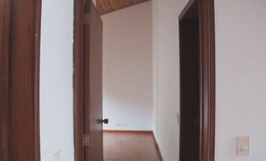 SE ARRIENDA CASA EN CHIA VIA GUAYMARAL