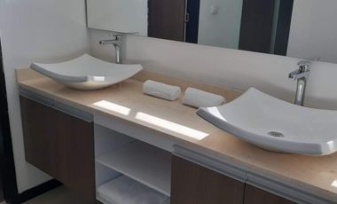 SE VENDE AMPLIO APARTAMENTO EN EL NORTE DE NEIVA, PISO 12, CON 2 PARQUEADEROS