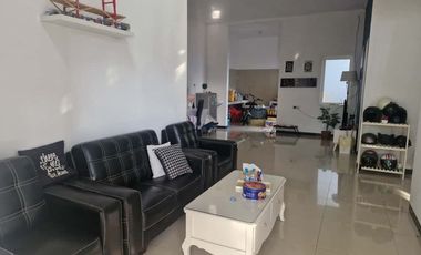 𝐑𝐔𝐌𝐀𝐇 𝐒𝐔𝐏𝐄𝐑 𝐍𝐘𝐀𝐌𝐀𝐍 𝐃𝐈 𝐓𝐄𝐍𝐆𝐀𝐇 𝐊𝐎𝐓𝐀 𝐊𝐄𝐃𝐈𝐑𝐈