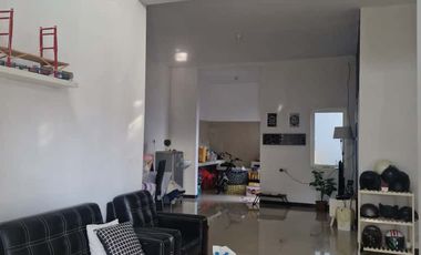 𝐑𝐔𝐌𝐀𝐇 𝐒𝐔𝐏𝐄𝐑 𝐍𝐘𝐀𝐌𝐀𝐍 𝐃𝐈 𝐓𝐄𝐍𝐆𝐀𝐇 𝐊𝐎𝐓𝐀 𝐊𝐄𝐃𝐈𝐑𝐈