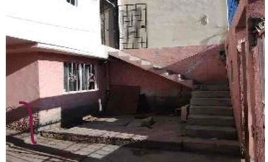 Se vende casa en acayuca con 6 recámaras