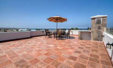 Casa con vista al mar en Punta Piedra, Ensenada - Con acceso a Playa