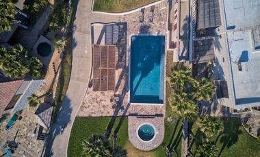 Casa con vista al mar en Punta Piedra, Ensenada - Con acceso a Playa