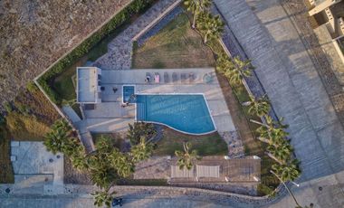 Casa con vista al mar en Punta Piedra, Ensenada - Con acceso a Playa