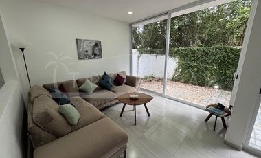 Linda casa en renta amueblada en Puerto Morelos Aldea Kiin