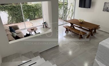 Linda casa en renta amueblada en Puerto Morelos Aldea Kiin