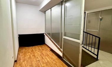 Se vende oficina en la carrera 4 en el centro de Pereira