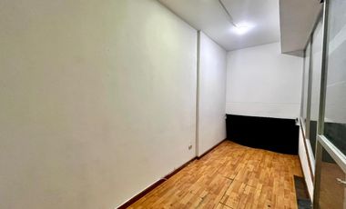 Se vende oficina en la carrera 4 en el centro de Pereira