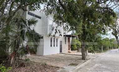 Moderna casa amueblada en Renta en Aldea Kiin, Puerto Morelos