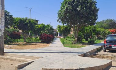 Venta Casa Urb. Los Cedros en La Pradera