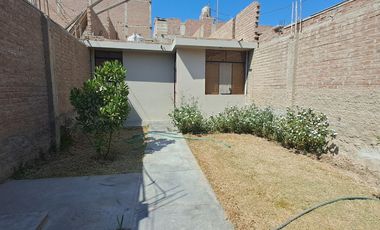 Venta Casa Urb. Los Cedros en La Pradera