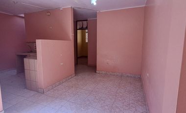 Venta Casa Urb. Los Cedros en La Pradera