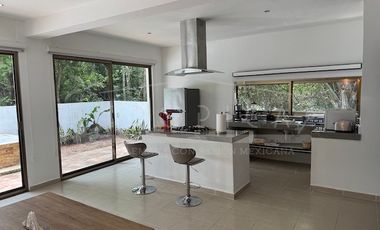 Linda casa amueblada y con jacuzzi en renta en Aldea Kiin, Puerto Morelos