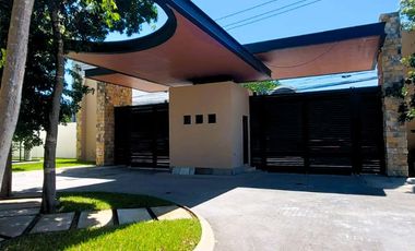 PREVENTA CASA EN EXCLUSIVA PRIVADA SEGURA EN CANCUN