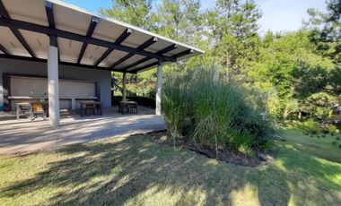 CASA EN VENTA EN SENDEROS DE MONTEVERDE 139 COTO 5 LAS MOTAÑAS