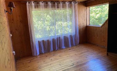 Se arrienda casa céntrica- Villa Pdte Ibañez .