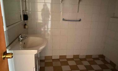 Se arrienda casa céntrica- Villa Pdte Ibañez .