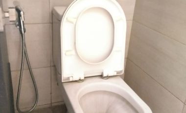 DISEWAKAN RUMAH GREEN VILLAGE. SIAP HUNI TERMURAH