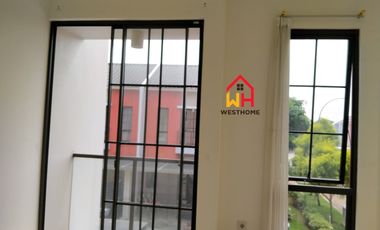 DISEWAKAN RUMAH GREEN VILLAGE. SIAP HUNI TERMURAH