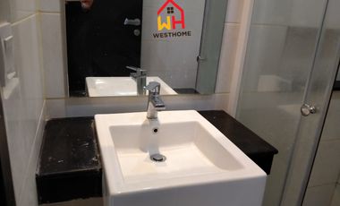 DISEWAKAN RUMAH GREEN VILLAGE. SIAP HUNI TERMURAH