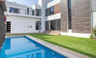 Excelente propiedad en tlayacapan Morelos oportunidad bancaria