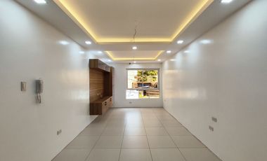 Brgy.Roxas Quezon City For Sale 3 Storey Townhouse 4 Bedrooms near Scout Reyes rg