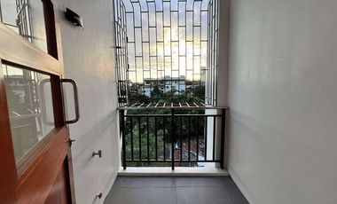 Brgy.Roxas Quezon City For Sale 3 Storey Townhouse 4 Bedrooms near Scout Reyes rg