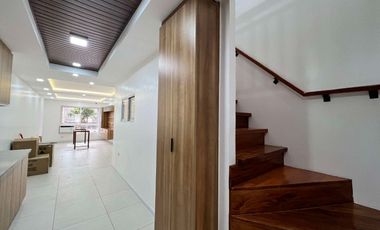 Brgy.Roxas Quezon City For Sale 3 Storey Townhouse 4 Bedrooms near Scout Reyes rg