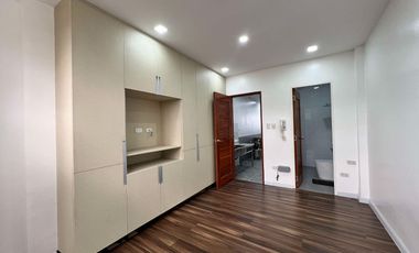 Brgy.Roxas Quezon City For Sale 3 Storey Townhouse 4 Bedrooms near Scout Reyes rg