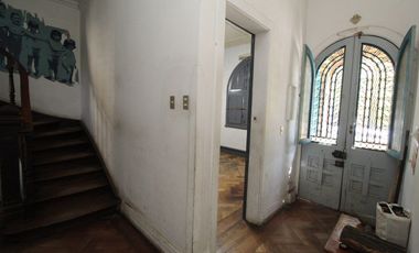 Casona Colonial en zona típica de Santiago, a pasos de estación de Metro Matta