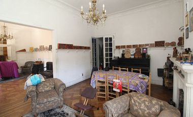 Casona Colonial en zona típica de Santiago, a pasos de estación de Metro Matta