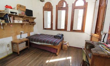 Casona Colonial en zona típica de Santiago, a pasos de estación de Metro Matta