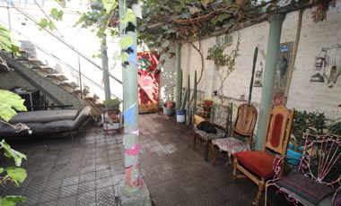 Casona Colonial en zona típica de Santiago, a pasos de estación de Metro Matta