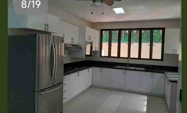 HOUSE FOR LEASE IN AYALA ALABANG