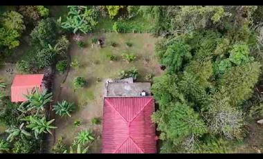 Casa lote 200M2 plano 
🏡 Tu refugio campestre a solo minutos de la ciudad 🌿 ideal para pensionados