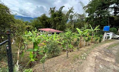 Casa lote 200M2 plano 
🏡 Tu refugio campestre a solo minutos de la ciudad 🌿 ideal para pensionados
