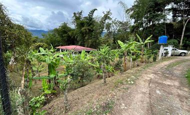 Casa lote 200M2 plano 
🏡 Tu refugio campestre a solo minutos de la ciudad 🌿 ideal para pensionados
