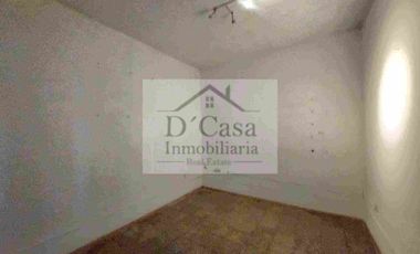 Rento Hostal 10 habitaciones sin amoblar en Centro Histórico de Cuenca