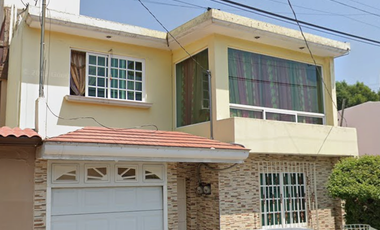 CASA EN SANTA MONICA TLALNEPANTLA EN GRAN VENTA DE REMATE