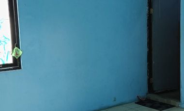 Ruko 2 Lantai di Jl. Brigjend Sudiarto Serengan, Solo, Siap Pakai