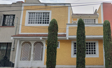 CASA EN AZCAPOTZALCO SAN ALVARO EN GRAN VENTA DE REMATE