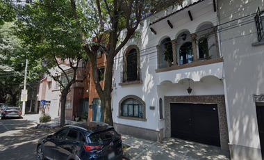 CASA EN CONDESA CUAUHTÉMOC EN GRAN VENTA DE REMATE