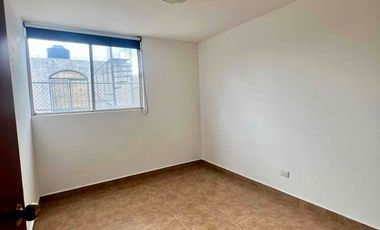 Casa en venta al sur de la ciudad en La Estancia muy cerca de Villasuncion