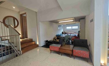 Rumah Desain Arsitektur Ternama Danny Wicaksono, Kayu Putih, Pulomas, Jakarta Timur