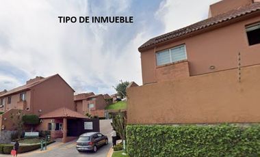GRAN OPORTUNIDAD DE INVERSIÓN, PRECIOSA CASA EN REMATE BANCARIO!!