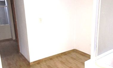 RAZURI departamento por Hospital Lazarte-VENTA