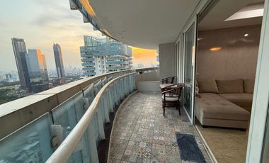 Apartemen Dijual/Disewa Kelapa Gading di The Royale Springhill Bouvardia Tower Sangat Luas dengan Private Lift