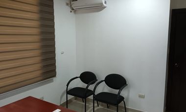 Casa de alquiler amoblada, Urb. Santa María de Casa Grande, 4 dormitorios.